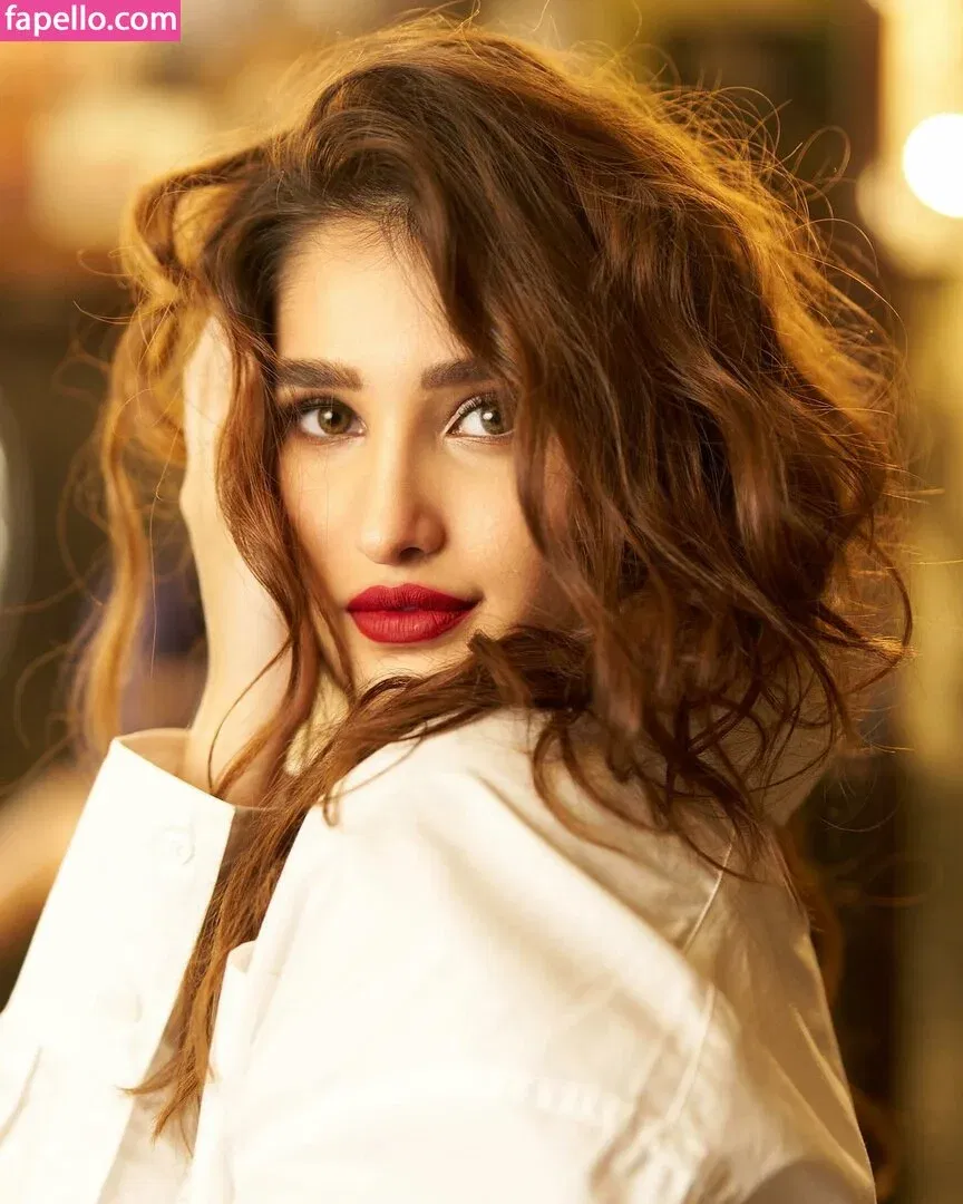 Rasha Thadani Onlyfans Photo Gallery 