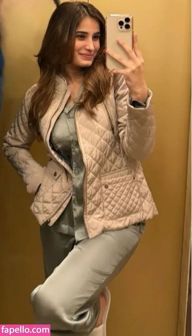 Rasha Thadani Onlyfans Photo Gallery 