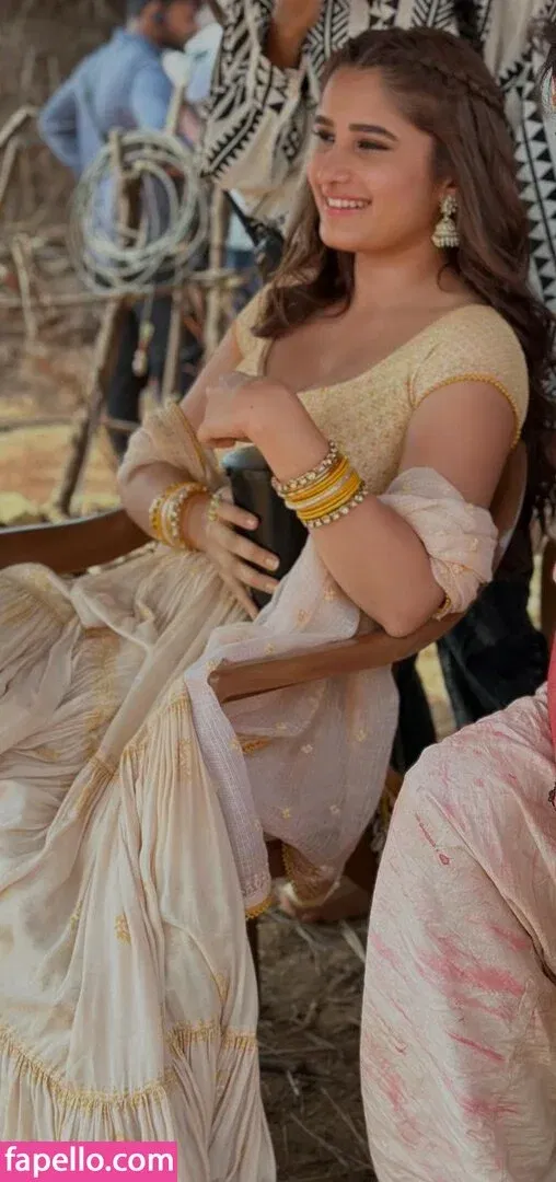 Rasha Thadani Onlyfans Photo Gallery 