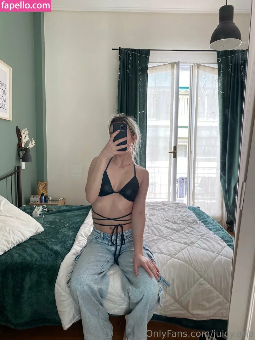 Juicy.Aria Onlyfans Photo Gallery 