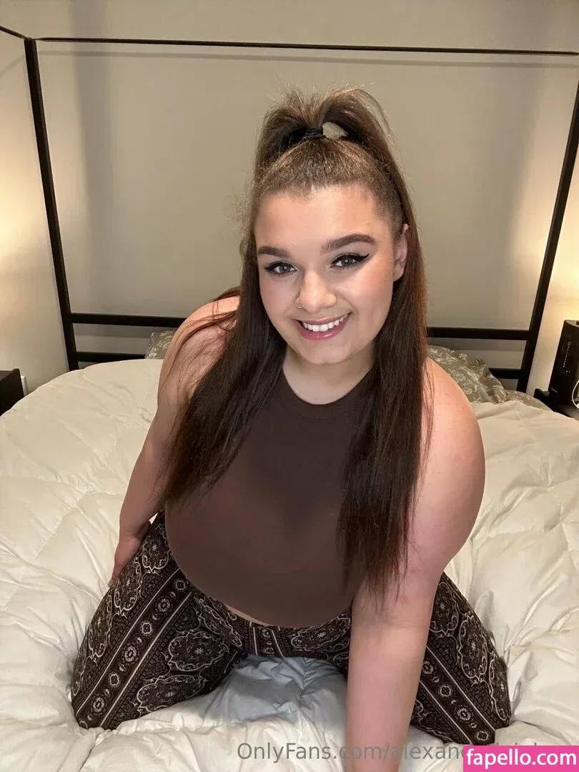 alexandraleighxx Onlyfans Photo Gallery 