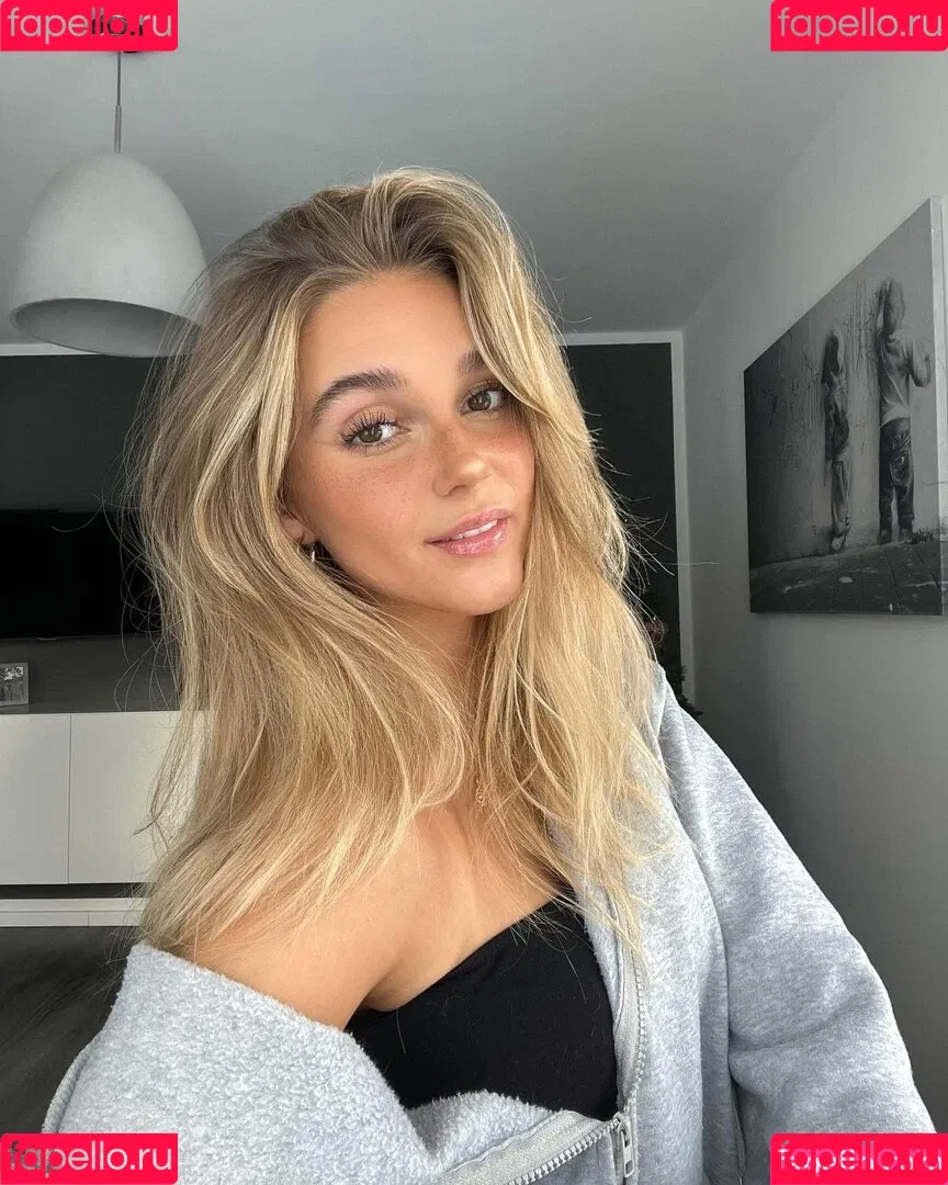 Lara Spengler Onlyfans Photo Gallery 