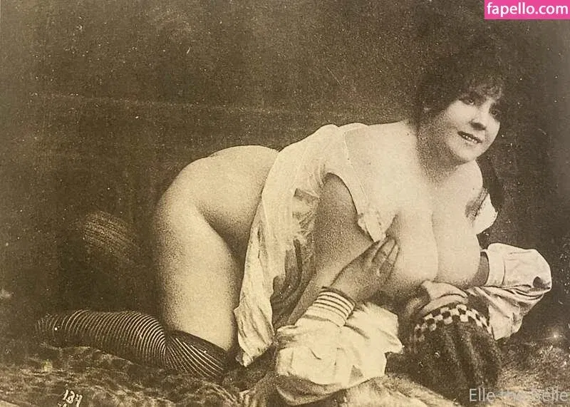 Elle The Belle Onlyfans Photo Gallery 