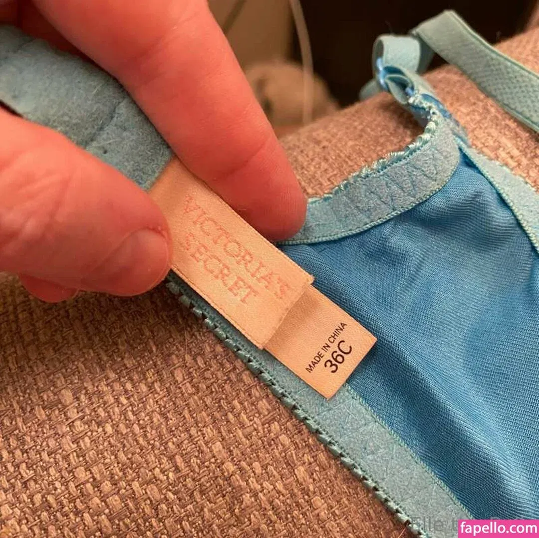 Elle The Belle Onlyfans Photo Gallery 