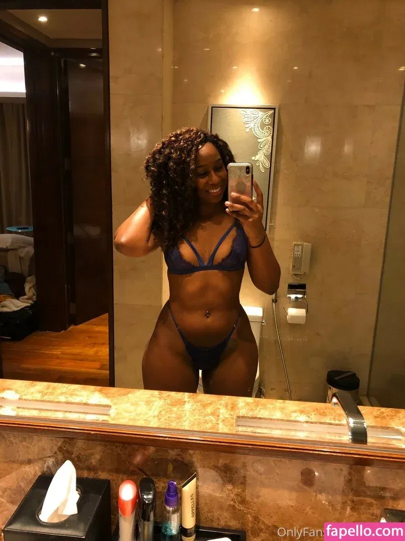 Ashli Nychole Onlyfans Photo Gallery 