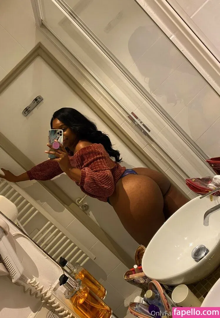 Ashli Nychole Onlyfans Photo Gallery 