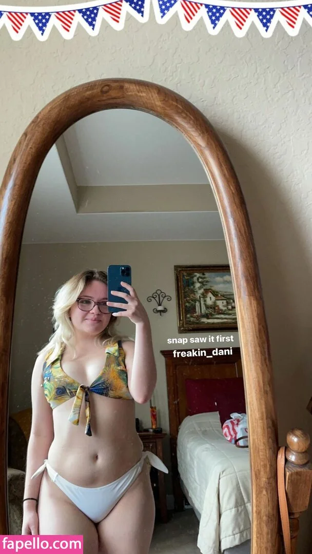 freakin_dani Onlyfans Photo Gallery 