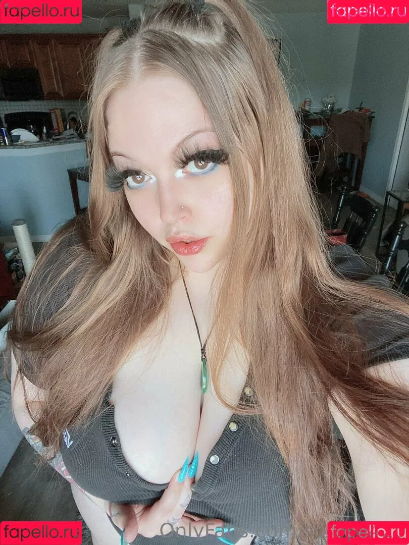 SoloQQ420 Onlyfans Photo Gallery 