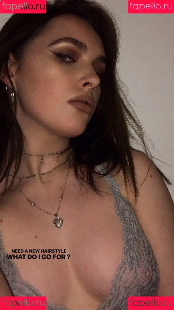 N1kenudes Onlyfans Photo Gallery 