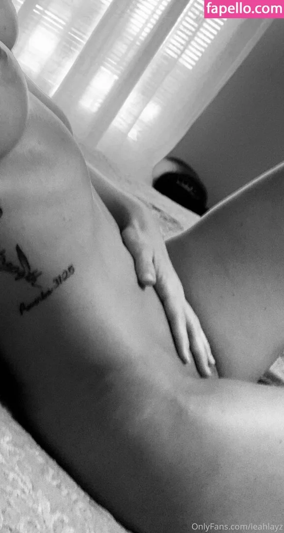 leahlayz Onlyfans Photo Gallery 