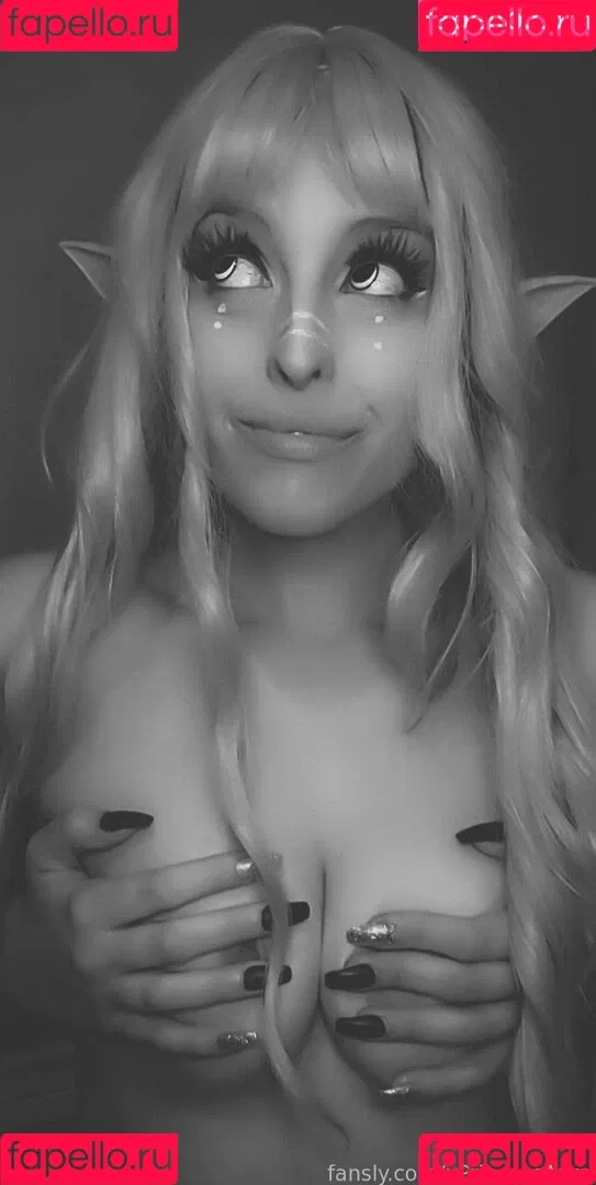 xPrincessAura Onlyfans Photo Gallery 