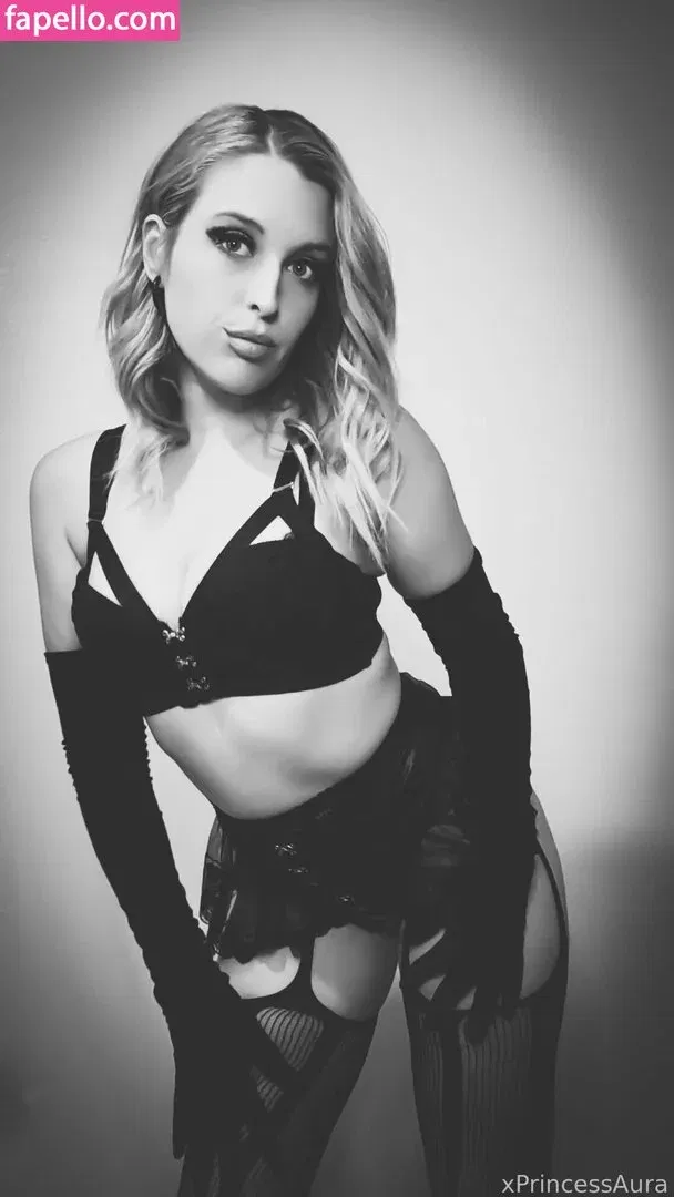 xPrincessAura Onlyfans Photo Gallery 