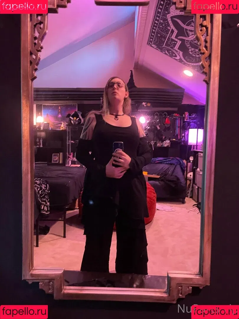 nuparts Onlyfans Photo Gallery 