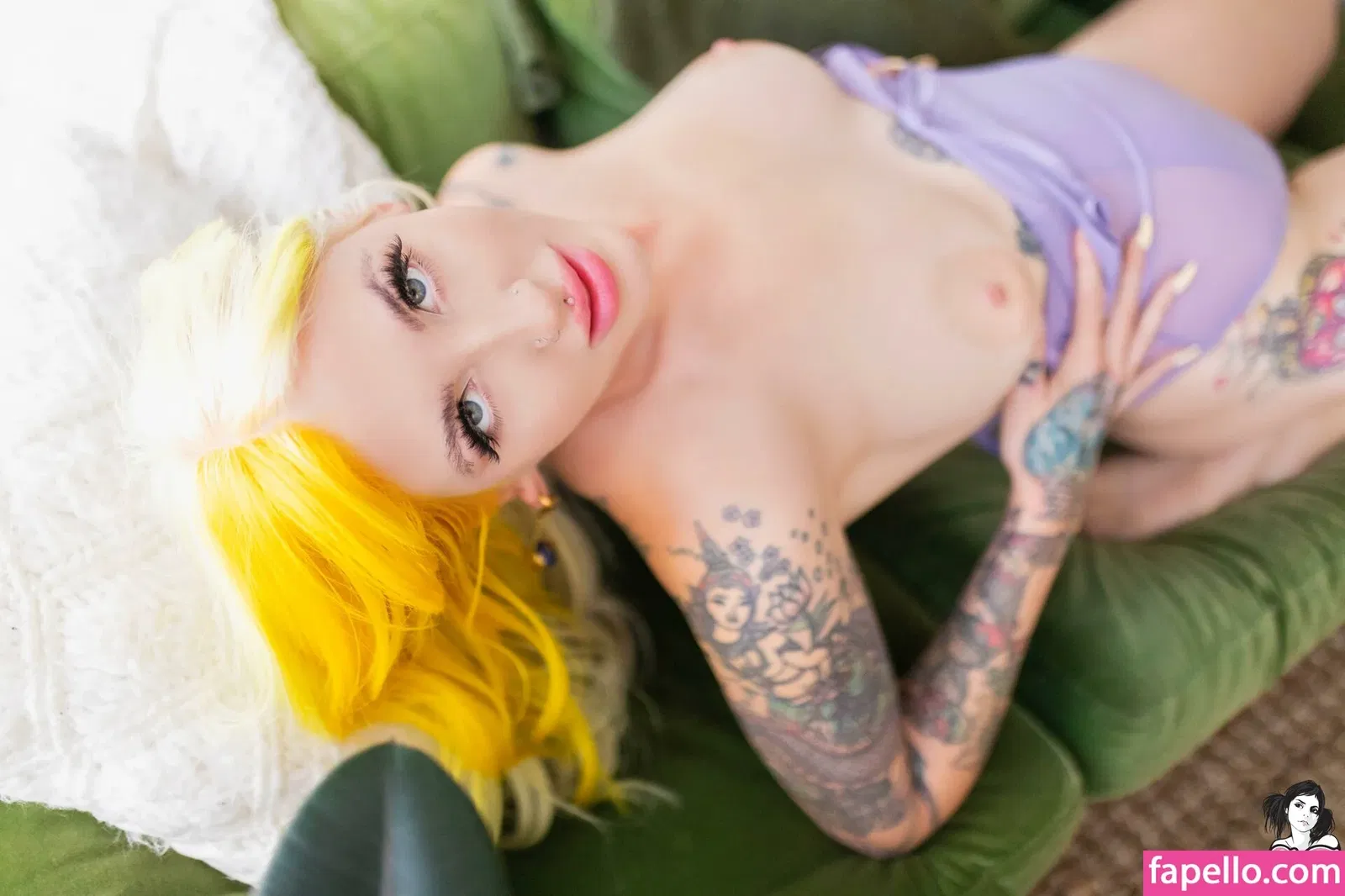 Lavendir Onlyfans Photo Gallery 