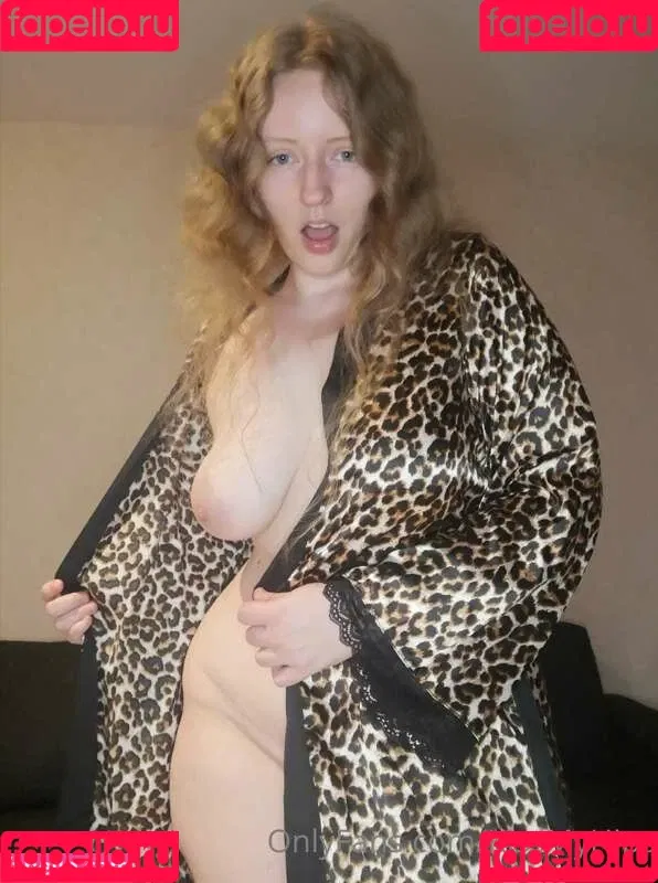 Just Emily Onlyfans Photo Gallery 
