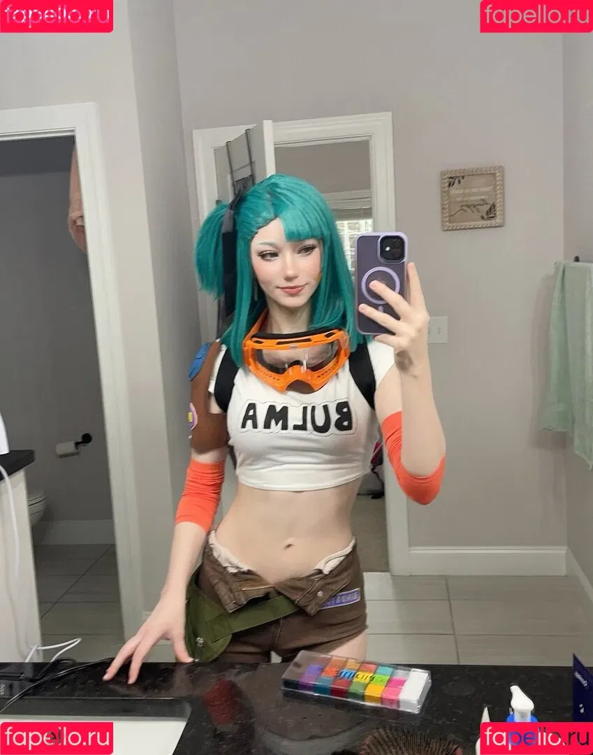 Celebi.cos Onlyfans Photo Gallery 