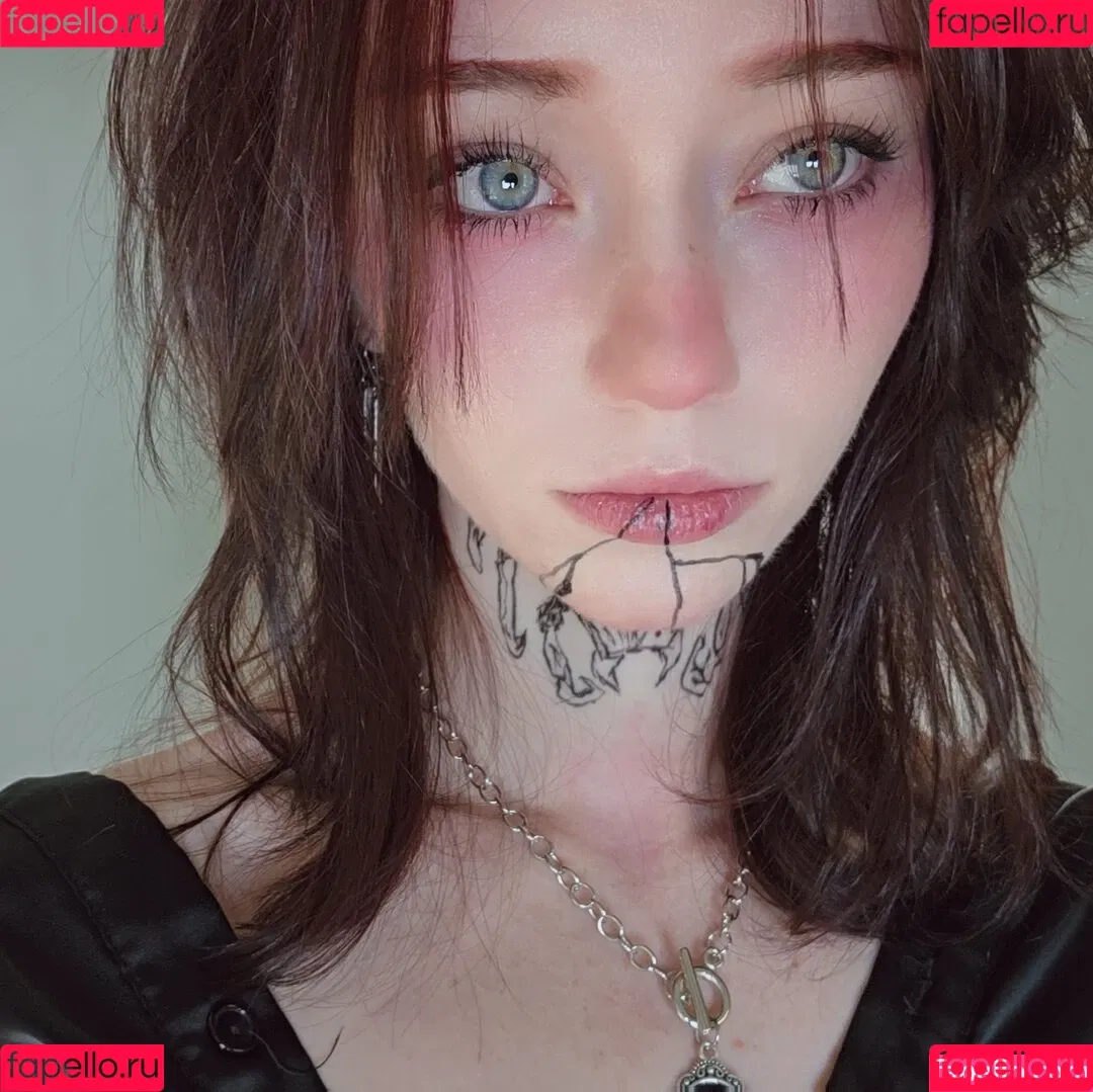 Celebi.cos Onlyfans Photo Gallery 