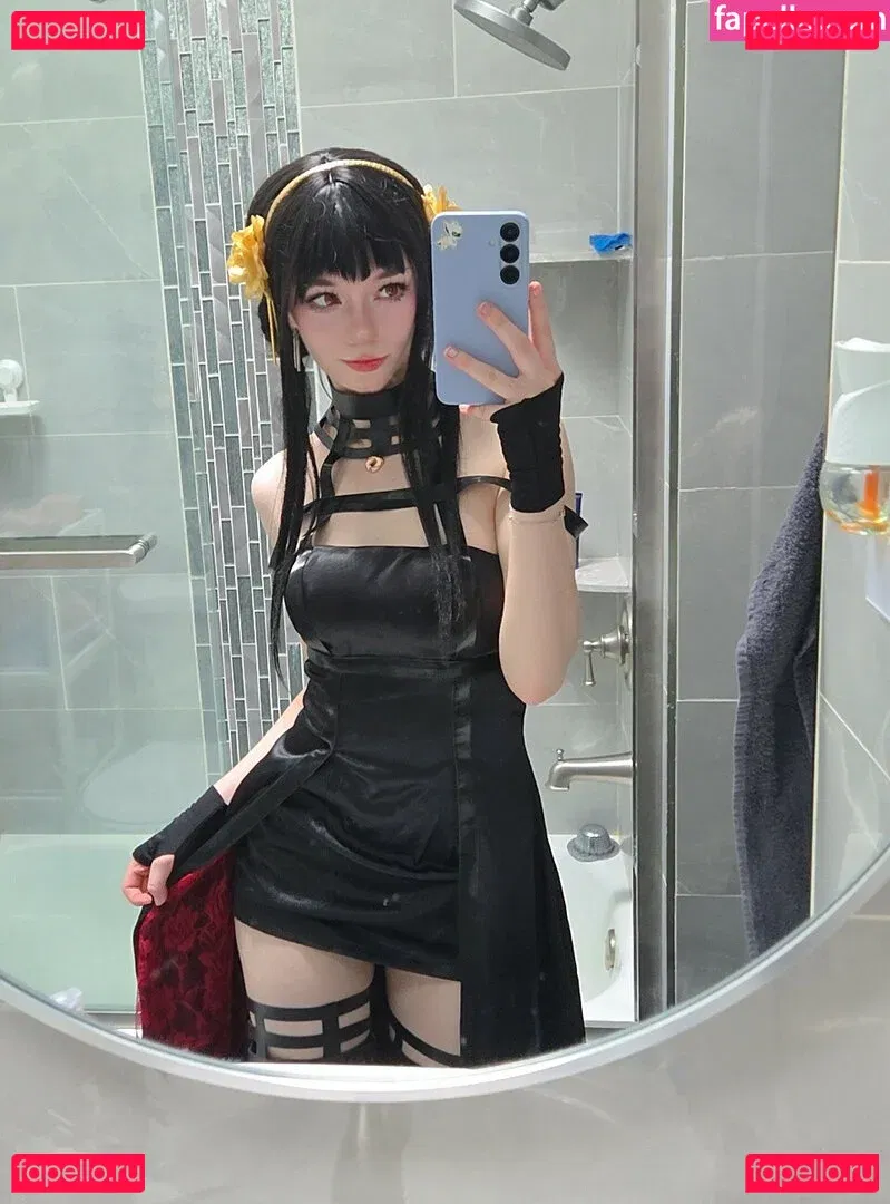 Celebi.cos Onlyfans Photo Gallery 