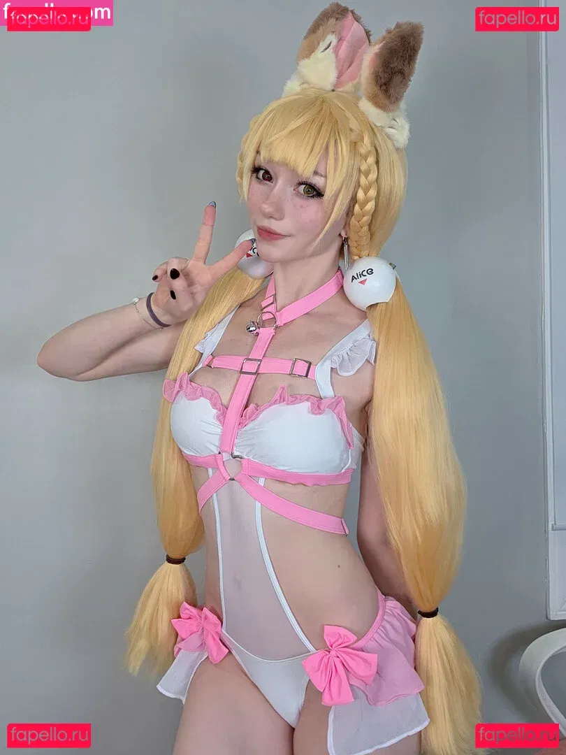 Celebi.cos Onlyfans Photo Gallery 