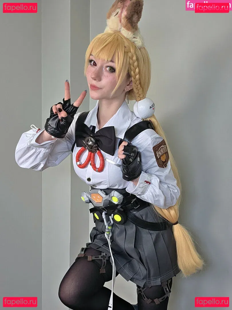 Celebi.cos Onlyfans Photo Gallery 