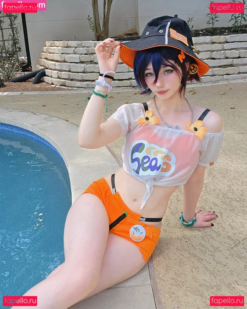 Celebi.cos Onlyfans Photo Gallery 