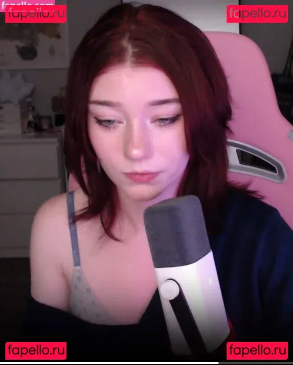 Celebi.cos Onlyfans Photo Gallery 