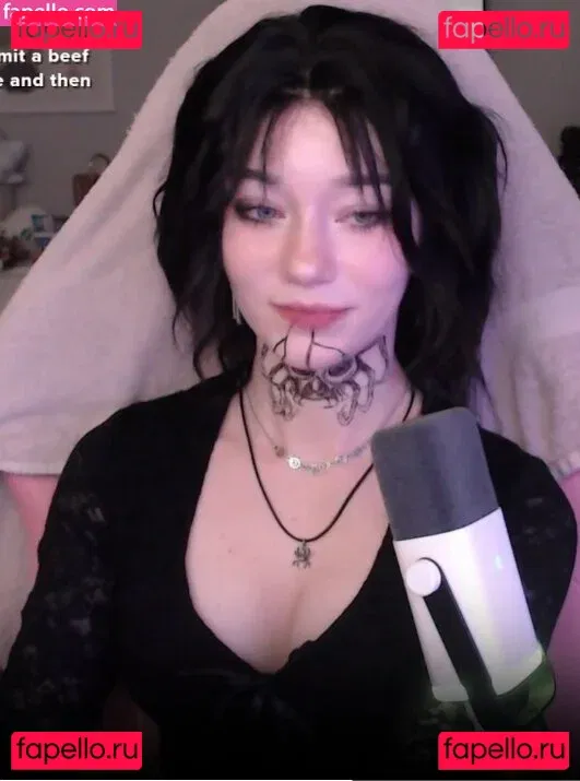 Celebi.cos Onlyfans Photo Gallery 