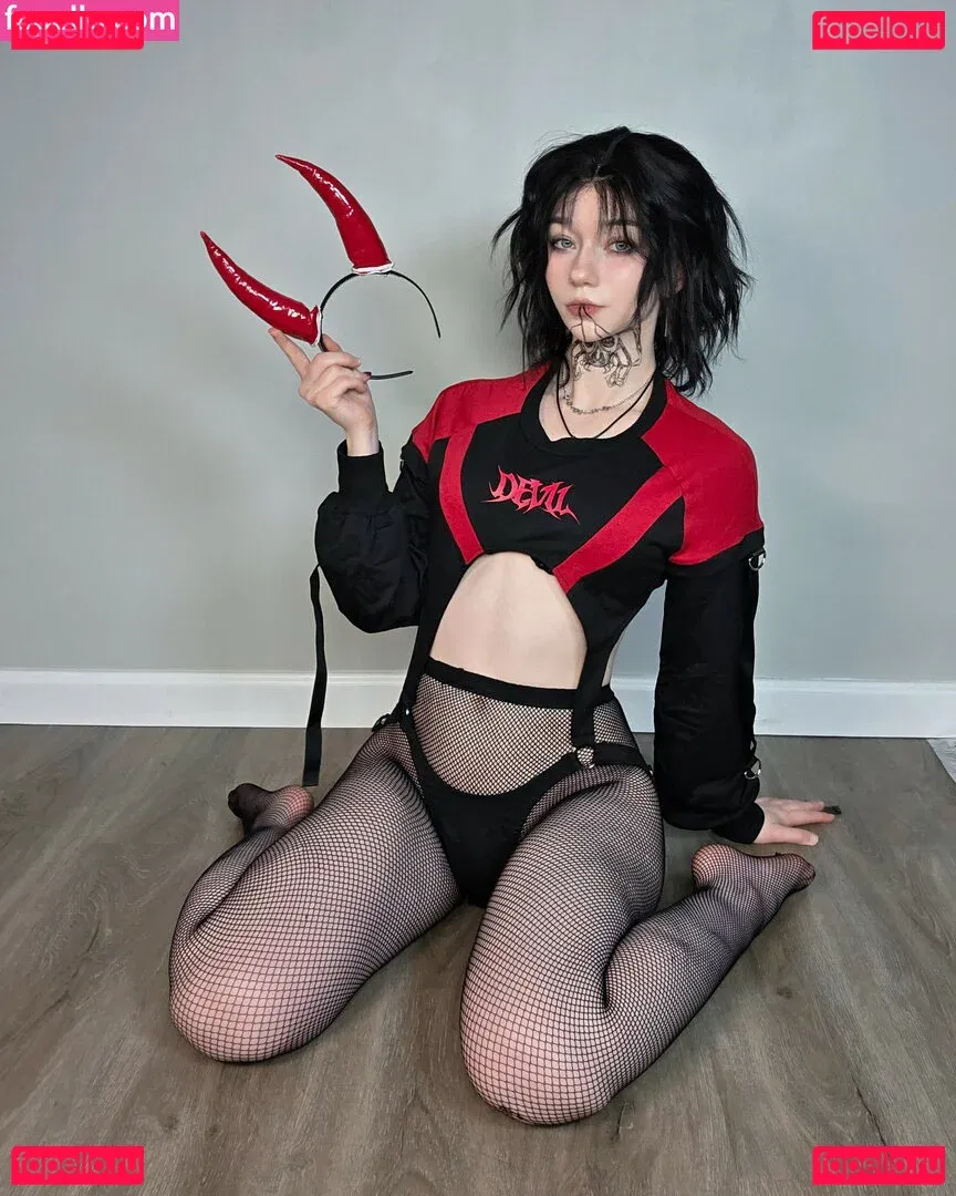 Celebi.cos Onlyfans Photo Gallery 