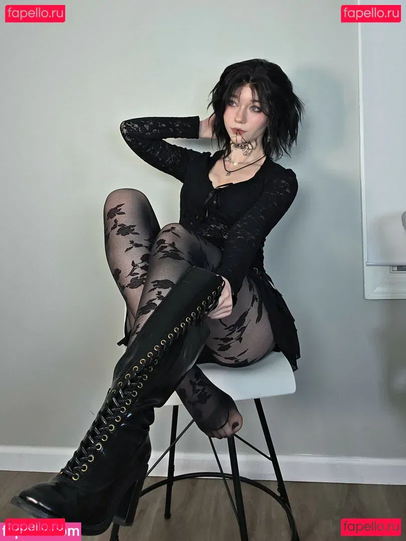 Celebi.cos Onlyfans Photo Gallery 