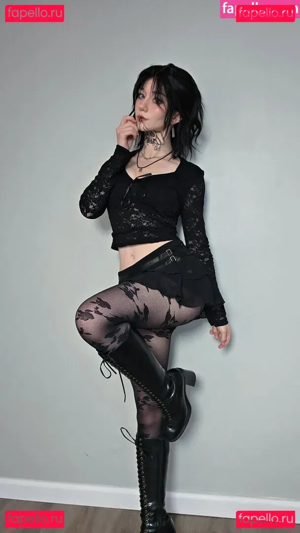 Celebi.cos Onlyfans Photo Gallery 