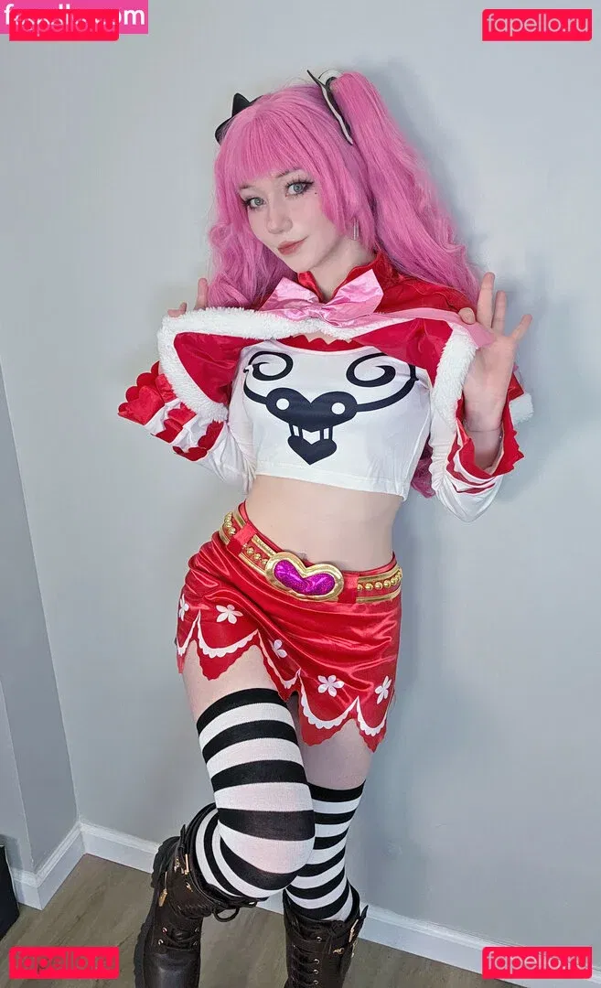 Celebi.cos Onlyfans Photo Gallery 