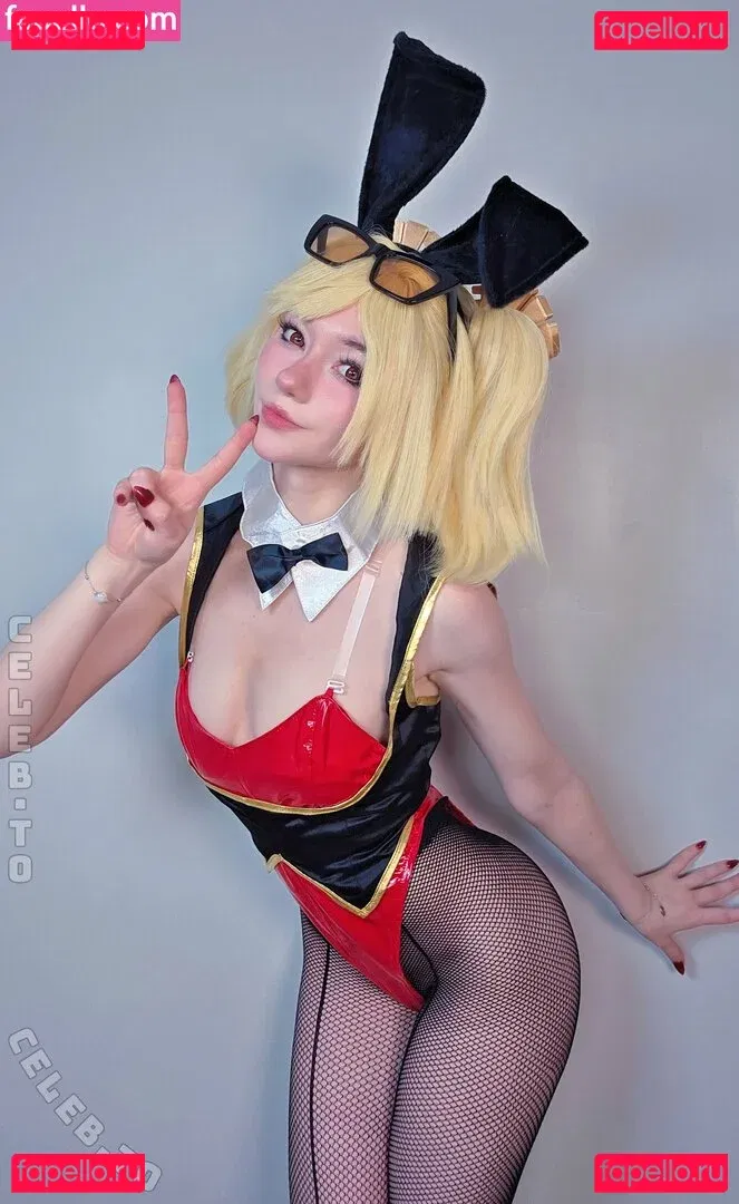 Celebi.cos Onlyfans Photo Gallery 