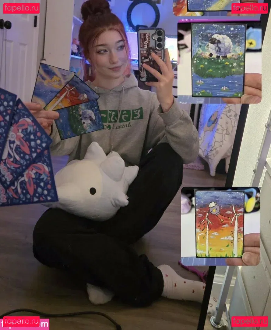 Celebi.cos Onlyfans Photo Gallery 