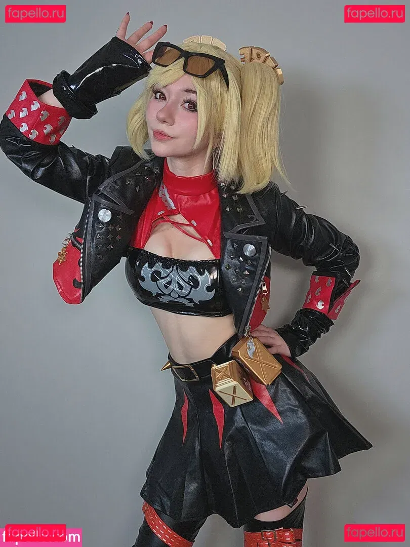 Celebi.cos Onlyfans Photo Gallery 