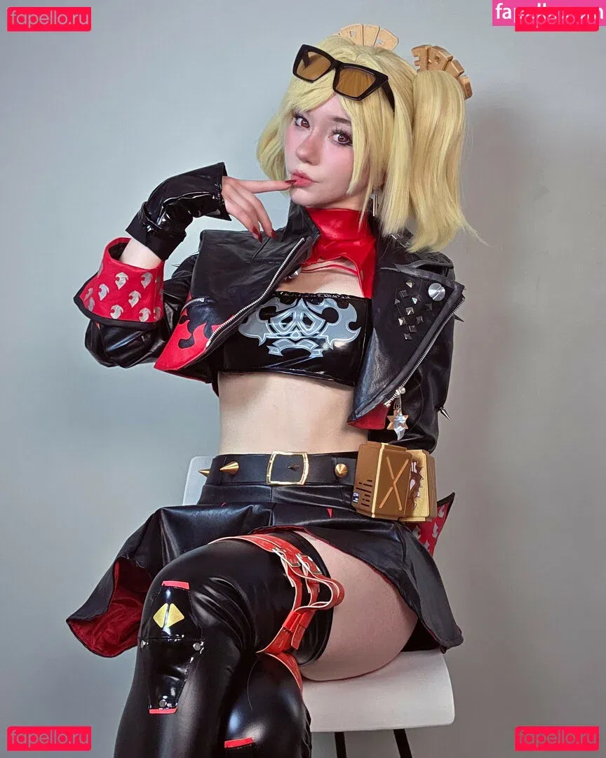 Celebi.cos Onlyfans Photo Gallery 