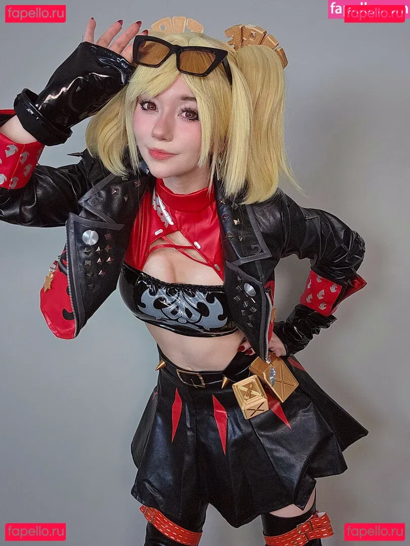 Celebi.cos Onlyfans Photo Gallery 