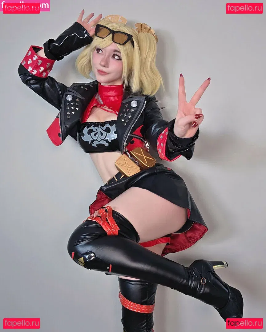 Celebi.cos Onlyfans Photo Gallery 