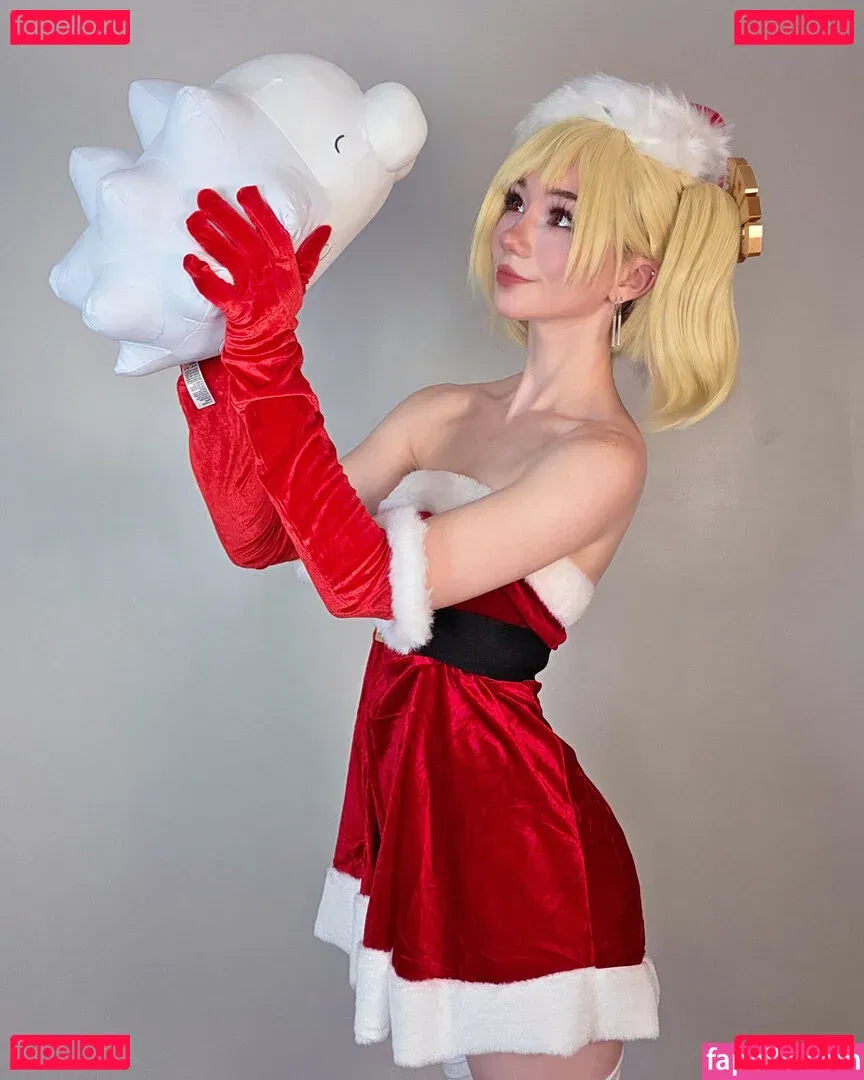 Celebi.cos Onlyfans Photo Gallery 