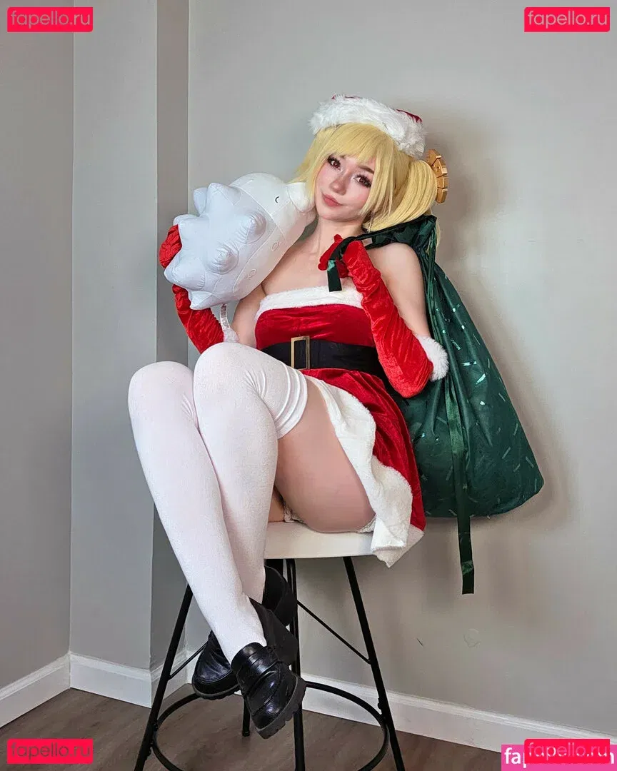 Celebi.cos Onlyfans Photo Gallery 