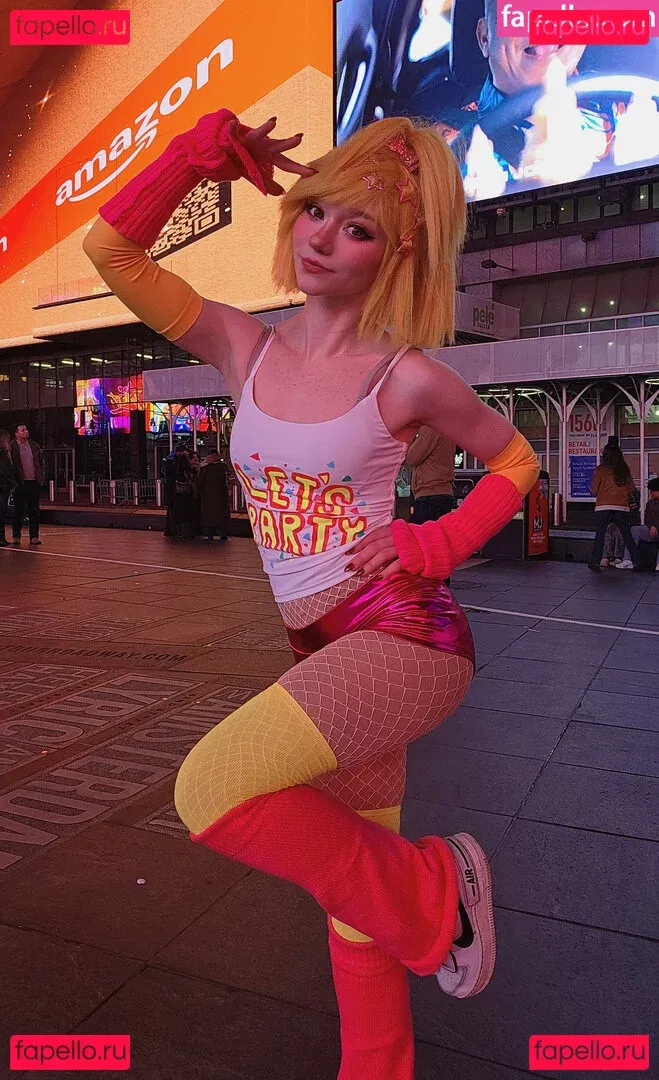 Celebi.cos Onlyfans Photo Gallery 