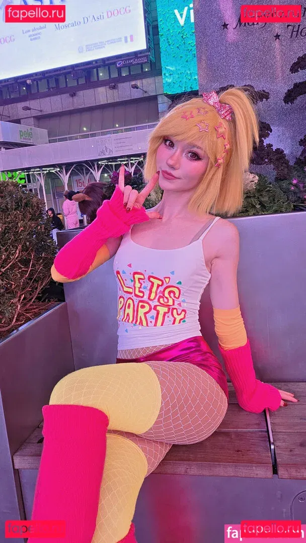 Celebi.cos Onlyfans Photo Gallery 