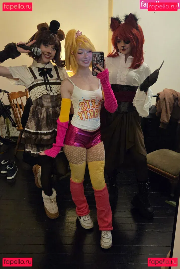 Celebi.cos Onlyfans Photo Gallery 