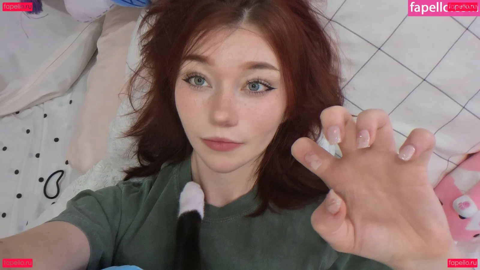 Celebi.cos Onlyfans Photo Gallery 