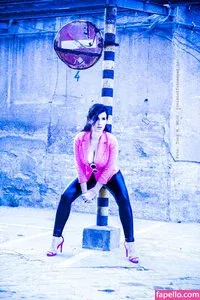 Luz Del Fierro Onlyfans Photo Gallery 