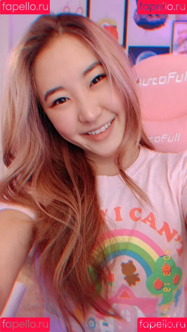 hellomeganlee Onlyfans Photo Gallery 