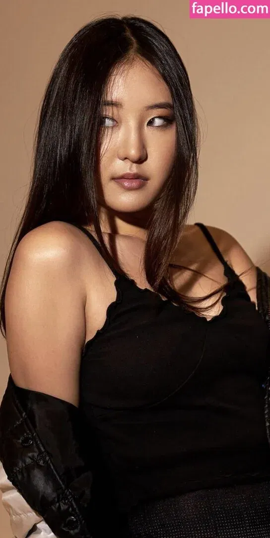 hellomeganlee Onlyfans Photo Gallery 