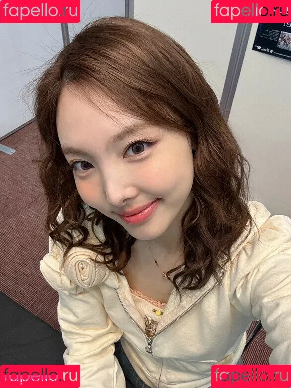 I’m Nayeon Onlyfans Photo Gallery 
