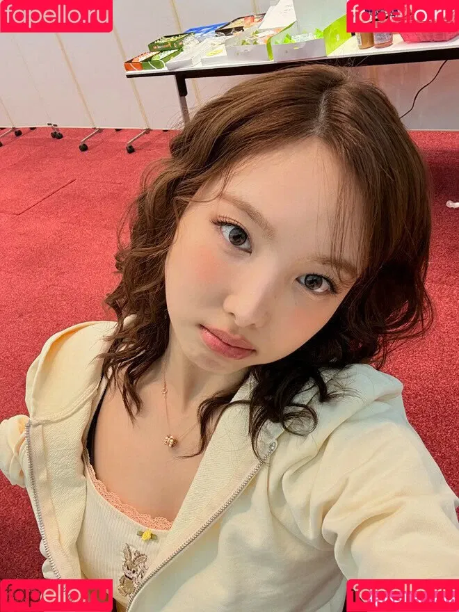 I’m Nayeon Onlyfans Photo Gallery 