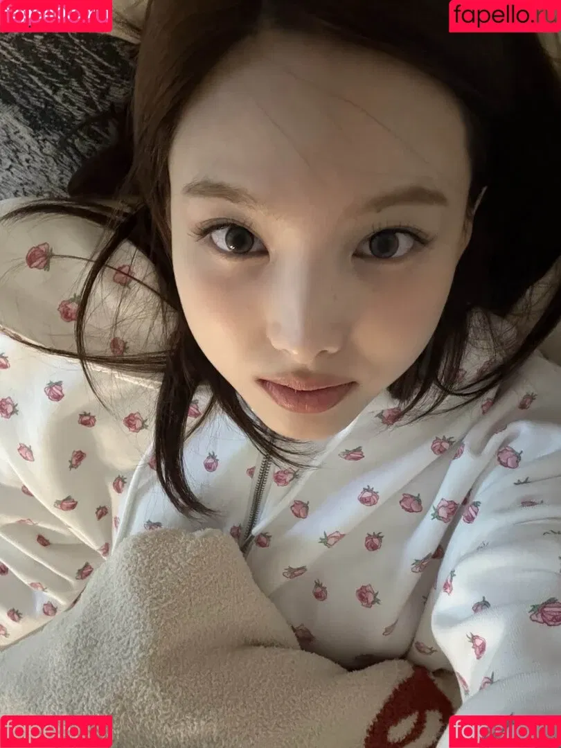 I’m Nayeon Onlyfans Photo Gallery 