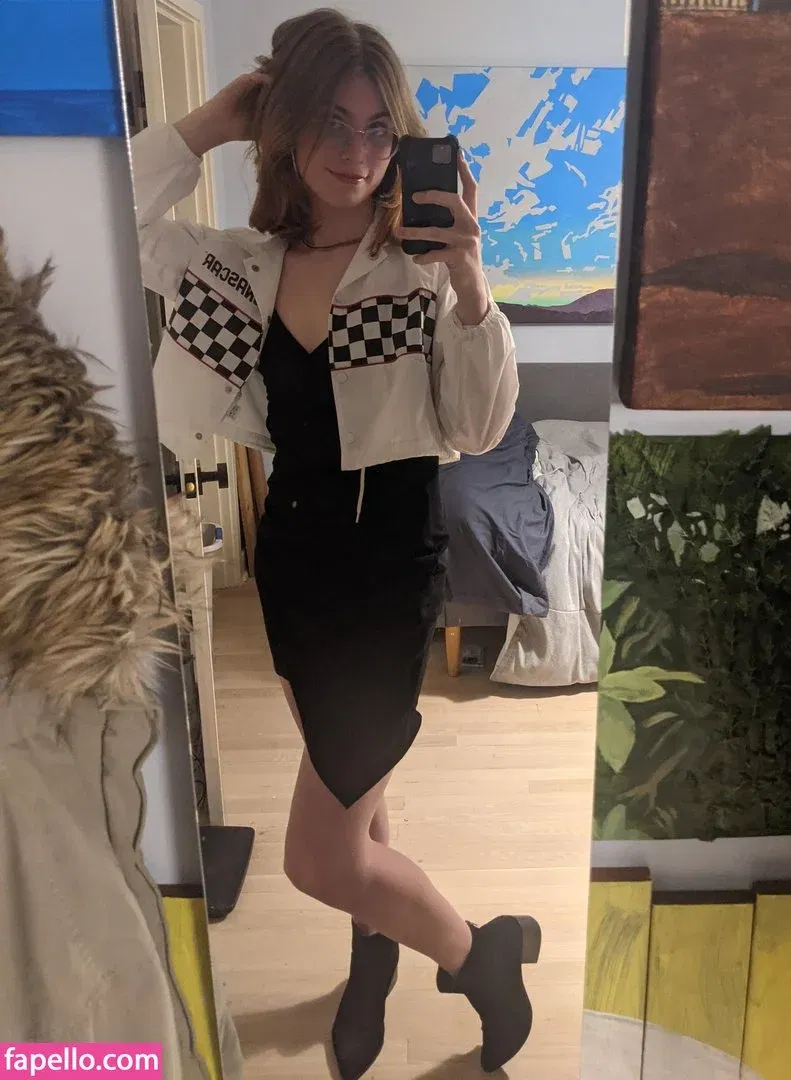 I’m Nayeon Onlyfans Photo Gallery 